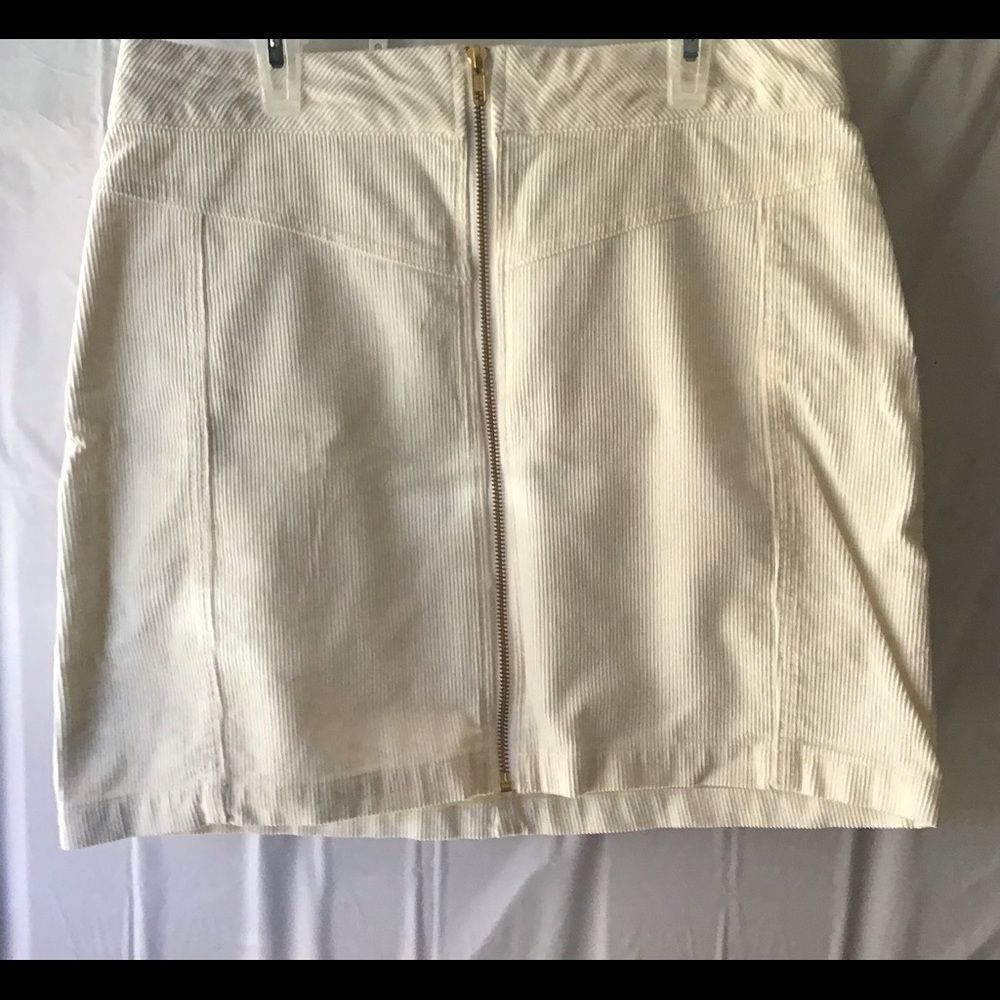 Women’s skirt